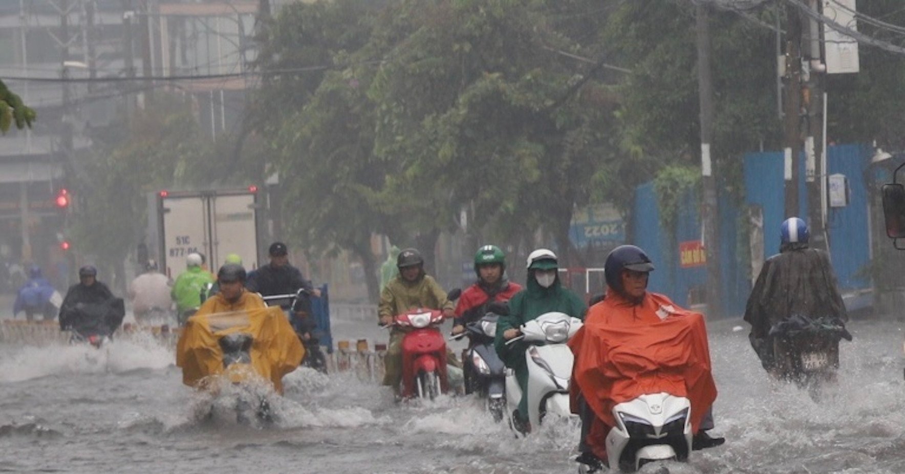 Pronóstico del tiempo para el 13 de octubre de 2024: fuertes lluvias en el sur, viento de nivel 8 en el mar del Nordeste