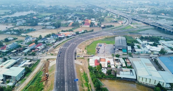 Vì sao điều chỉnh thời gian hoàn thành cao tốc Bến Lức