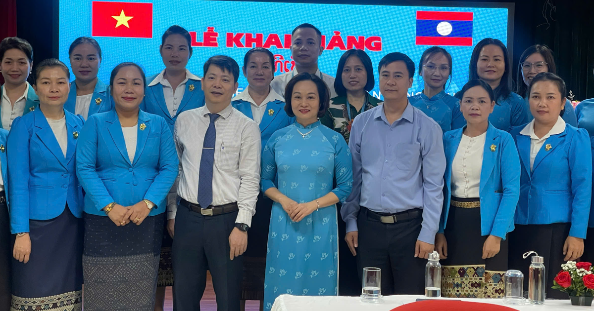 Formation professionnelle pour les femmes cadres de la capitale Vientiane