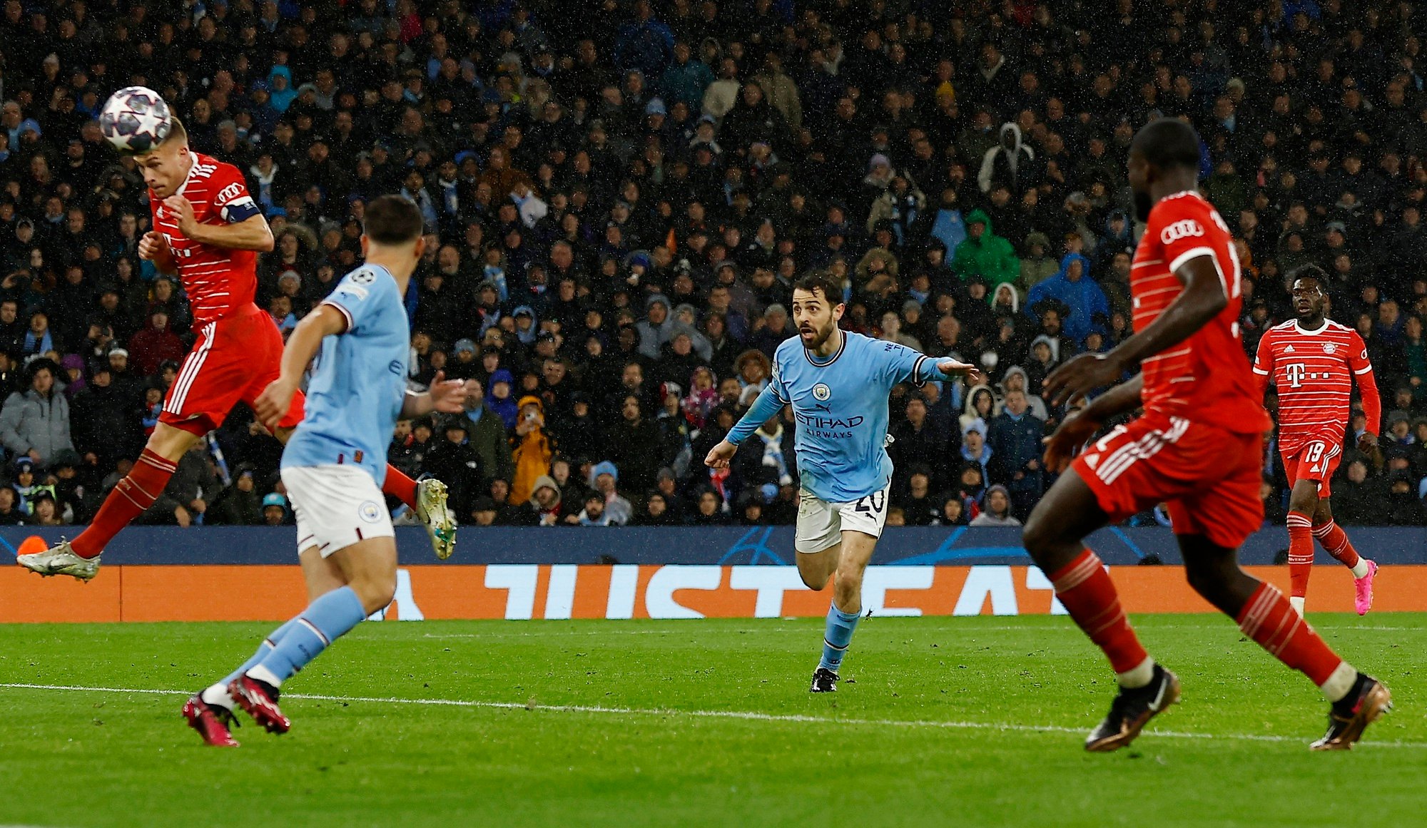 Man City vùi dập Bayern Munich, mơ vé bán kết Champions League - Ảnh 6.