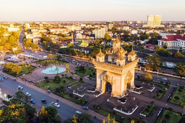 Taschenreiseerlebnis in der Hauptstadt von Laos - Foto 1