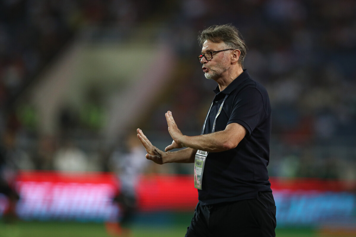 AFC ngỡ ngàng vì HLV Troussier rời ghế nóng, truyền thông Hàn Quốc ‘đề cử’ ông Park Hang-seo- Ảnh 1.