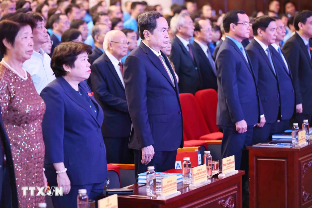 TTXVN_2807ChutichQuochoi2.jpg