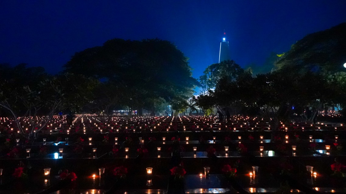 Nhân dịp kỷ niệm 77 năm Ngày thương binh, liệt sĩ (27.7.1947 – 27.7.2024), Thành đoàn Cần Thơ, Sở Lao động Thương binh & Xã hội TP Cần Thơ phối hợp tổ chức Lễ “Thắp nến tri ân” các Anh hùng liệt sĩ vào tối ngày 26.7