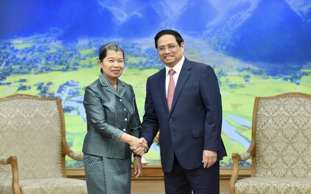 Premierminister Pham Minh Chinh empfängt kambodschanischen Vizepremierminister