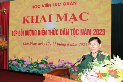 Học viện Lục quân tăng cường kiến thức, kỹ năng tiến hành công tác dân tộc