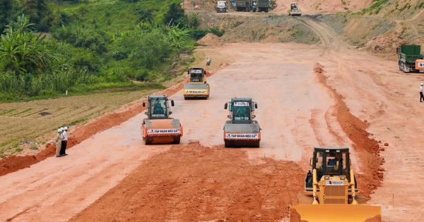 Loạt giải pháp đẩy tiến độ thi công cao tốc Hữu Nghị