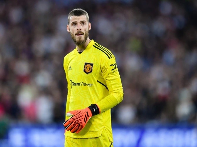 : Đàm phán MU và De Gea bế tắc;