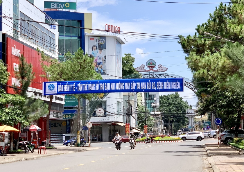 Gia Lai រៀបចំយុទ្ធនាការទំនាក់ទំនងកំពូលស្តីពីការធានារ៉ាប់រងសុខភាពរូបថត ១