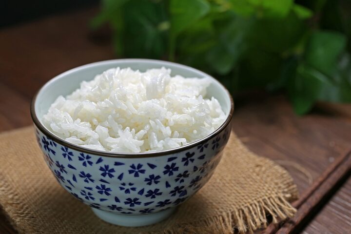 Comer mucho arroz blanco puede provocar aumento de peso