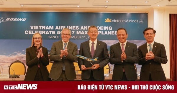 Vietnam Airlines ký mua 50 tàu bay Boeing 737 Max trị giá 10 tỷ USD