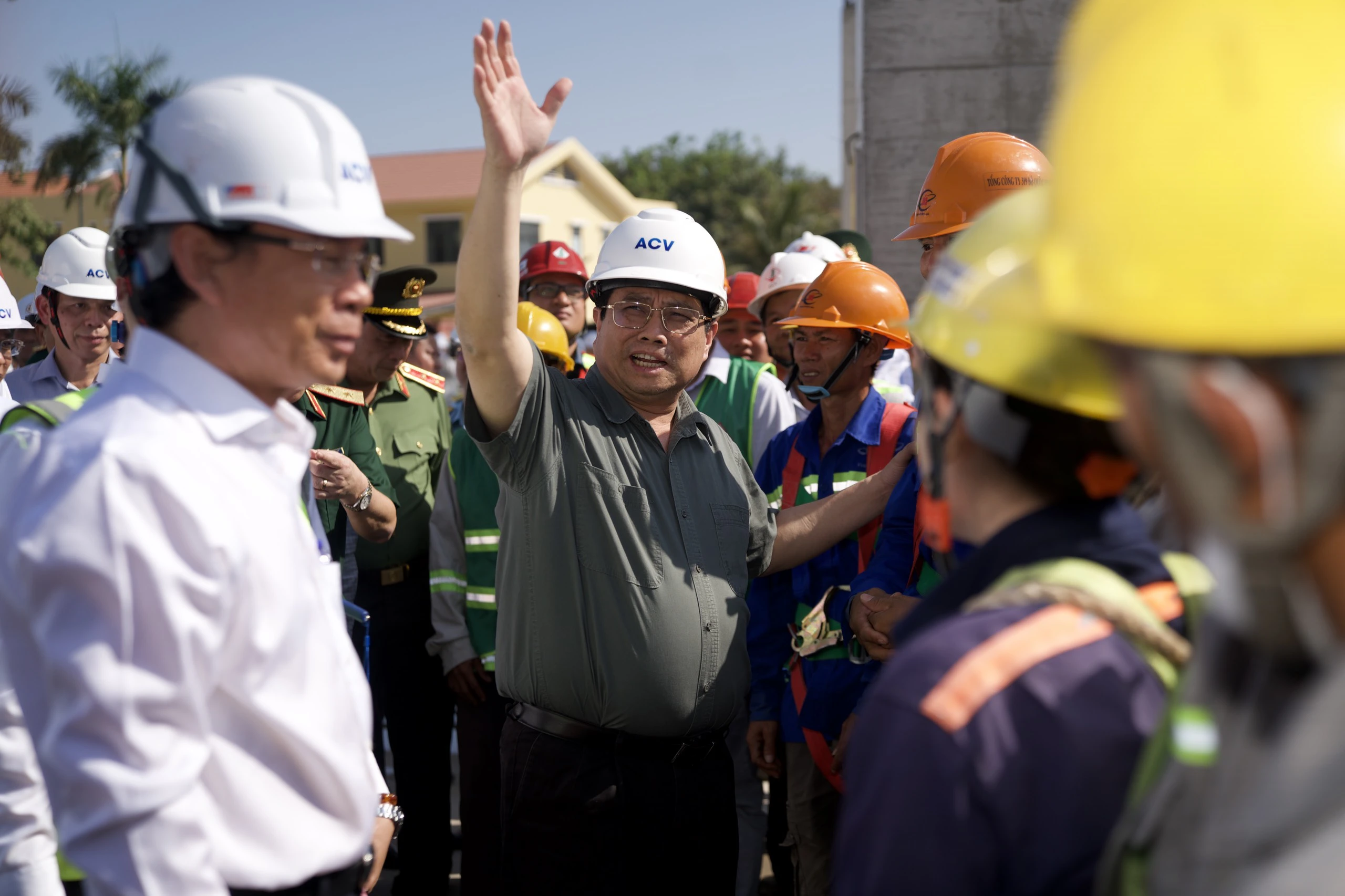 Thủ tướng Phạm Minh Chính: Hoàn thành nhà ga T3 sân bay Tân Sơn Nhất vào 30/4/2025- Ảnh 4.