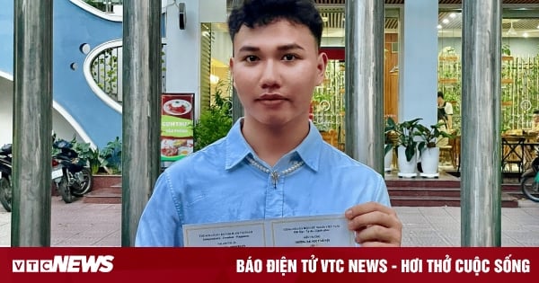 Estudiante varón que fracasó en su sueño de obtener la especialidad que quería, está decidido a convertirse en el mejor alumno de la Universidad Médica de Hanoi