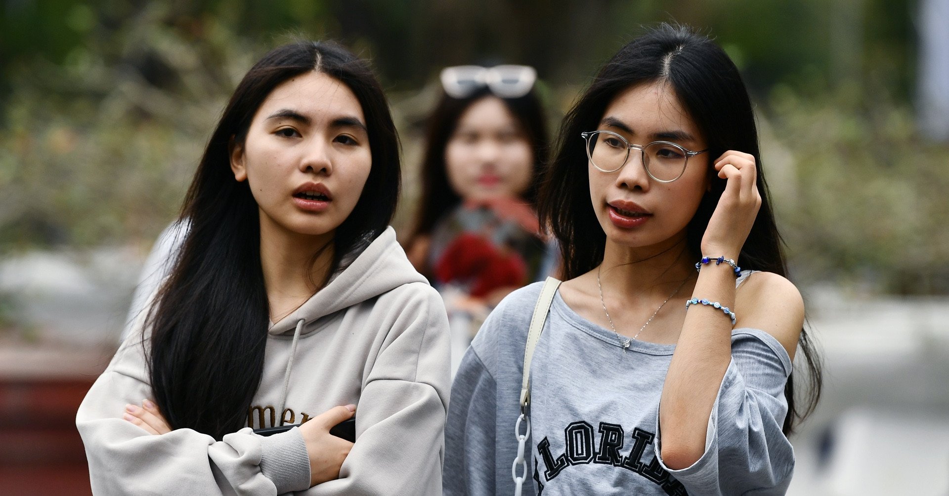 Prévisions météo du 25 octobre 2024 : La tempête Tra Mi provoque des vagues de 9 m de haut, Hanoi a une différence de 14 degrés jour et nuit