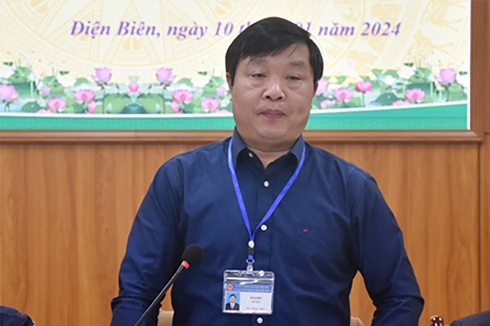 Dien Bien District Chairman speaks out about unusual cow provision for poor households