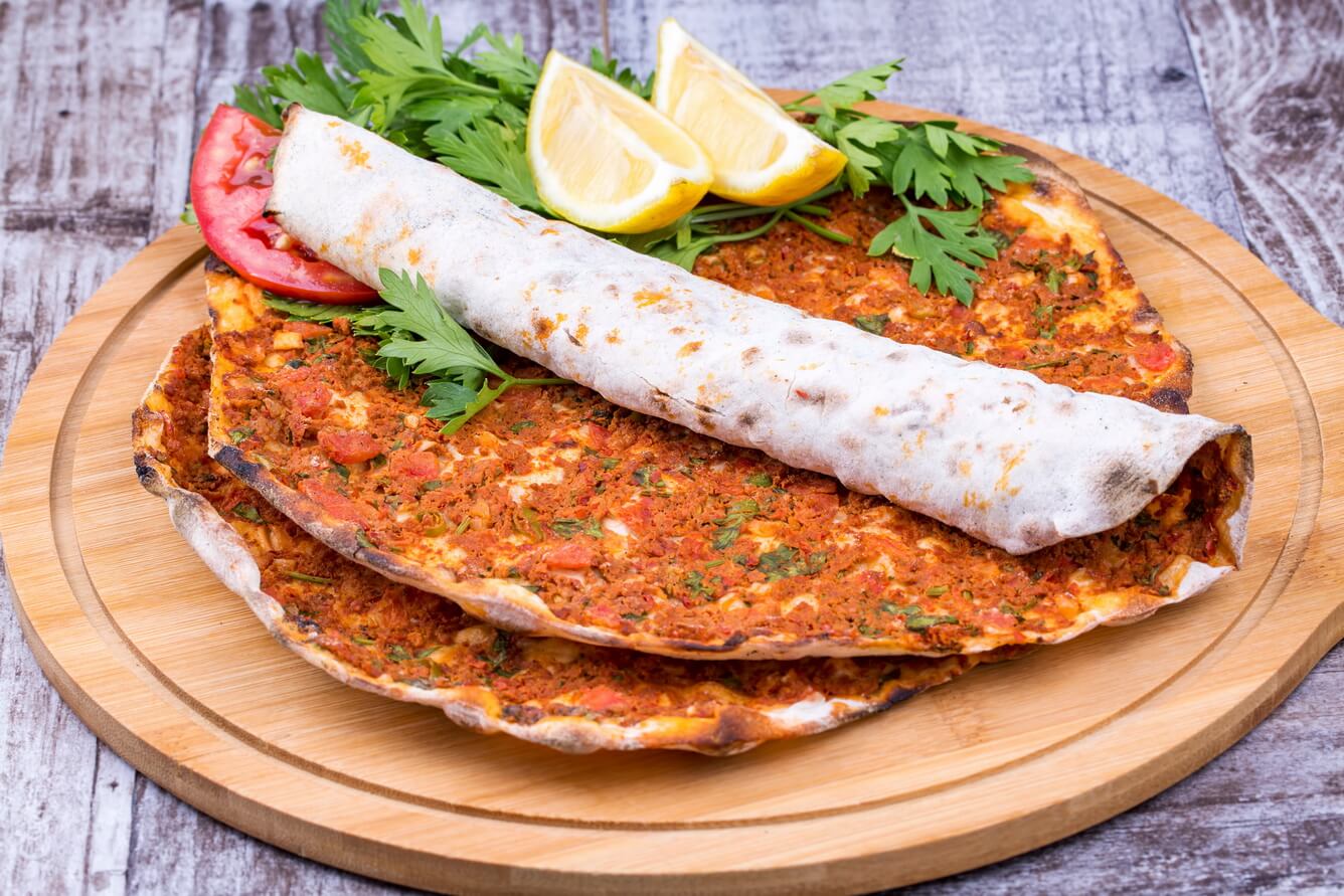 8. Lahmacun