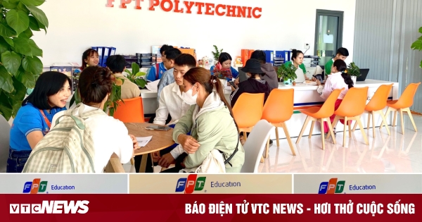 FPT Polytechnic - Nơi GenZ trải nghiệm, học tập thực tế, nhanh đi làm 