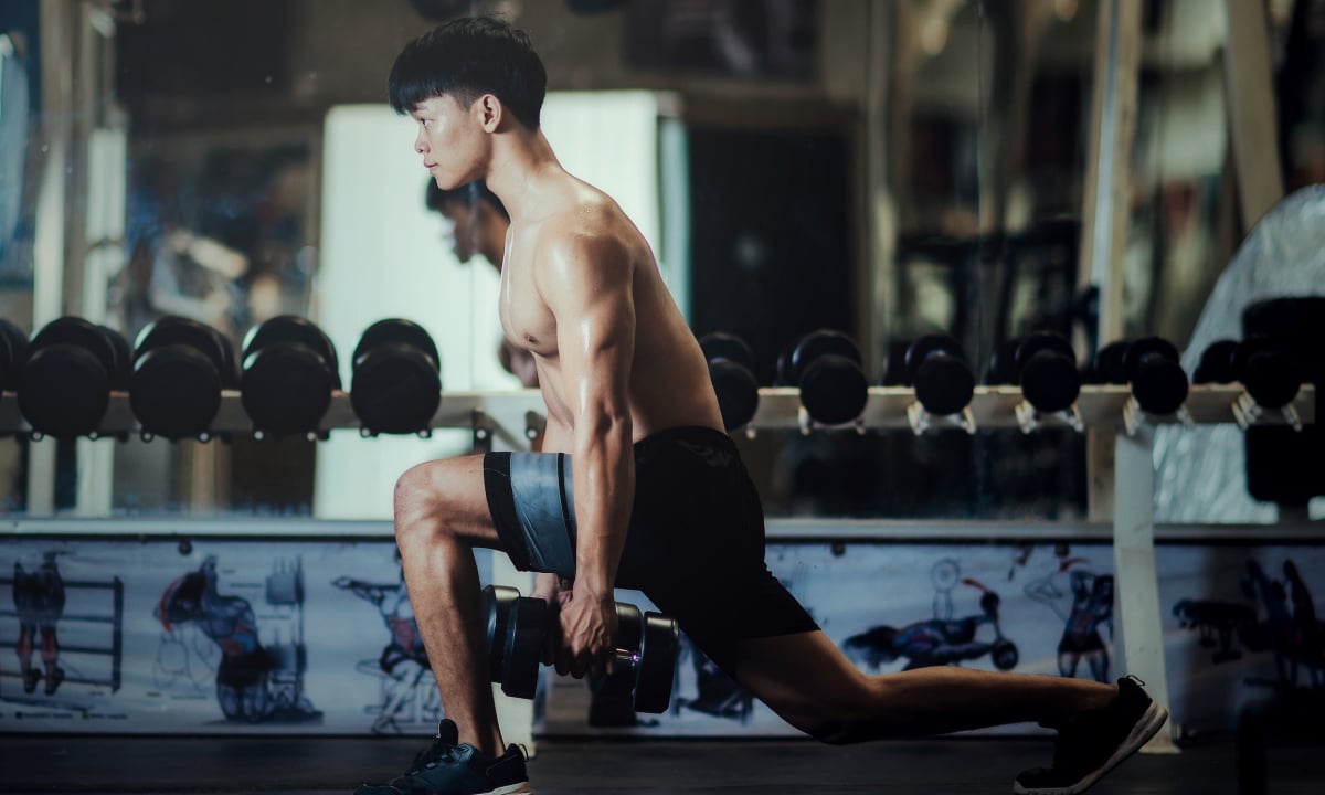 Dois-je soulever des poids tous les jours pour gagner du muscle ?