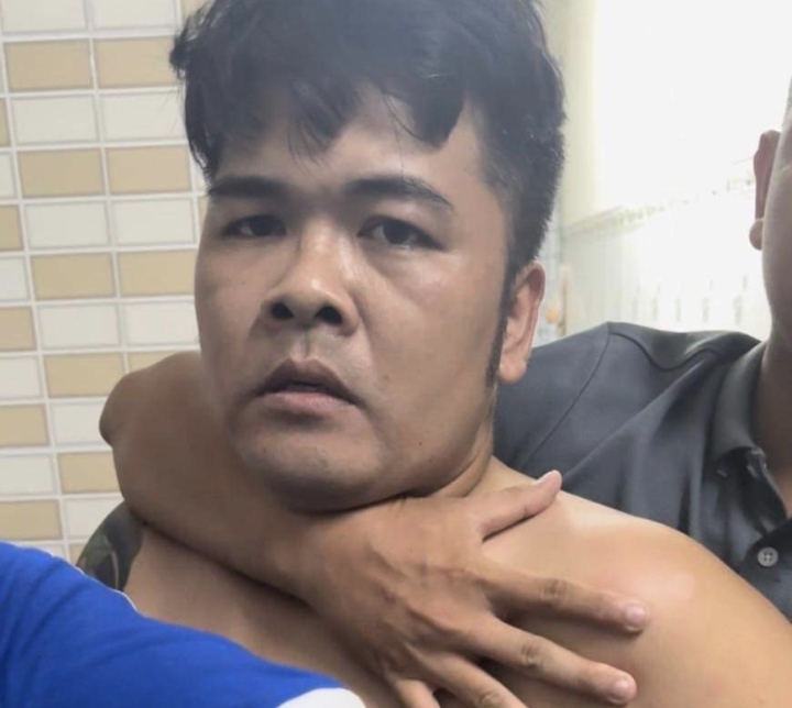 Ho Chi Minh City: Arrested a pimp who specializes in buying girls under 16 years old and forcing them into prostitution - 1