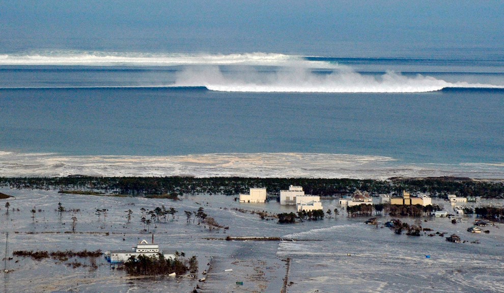 Japón advierte de un tsunami de un metro de altura tras un terremoto de magnitud 7,3