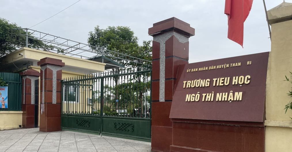 Giáo viên ở Hà Nội phân công phụ huynh 'sau 17h mang chổi đến trực nhật lớp'