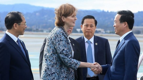 Le président arrive à San Francisco, aux États-Unis, pour commencer sa participation à la semaine du sommet de l'APEC 2023