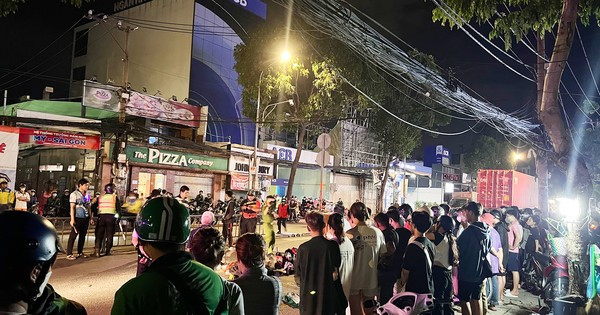 A woman was run over and killed by a container truck near Hanh Thong Tay market.