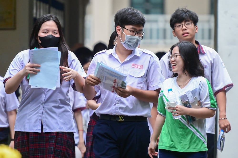 تبلغ النتيجة المرجعية لجامعة مدينة هوشي منه المفتوحة للعديد من التخصصات أكثر من 20.