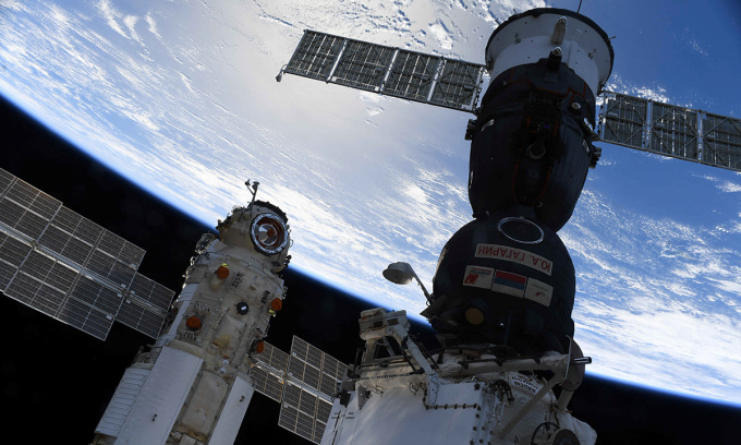 El módulo Nauka se acopló a la Estación Espacial Internacional (ISS) junto a la nave espacial Soyuz MS-18 el 29 de julio de 2021. Foto: Oleg Novitskiy/Roscosmos/Reuters