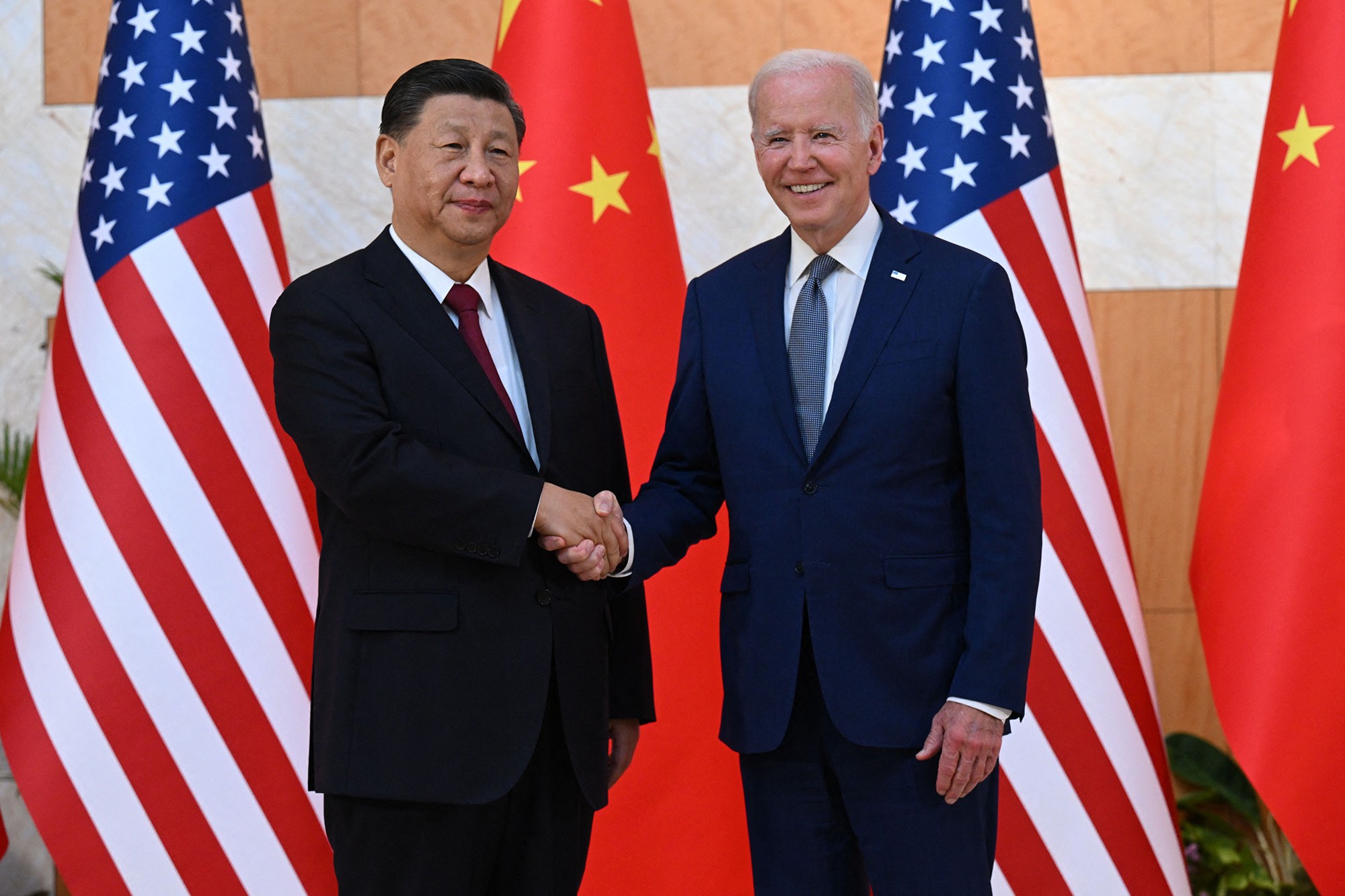 World - President Xi Jinping receives US Secretary of State Blinken in Beijing