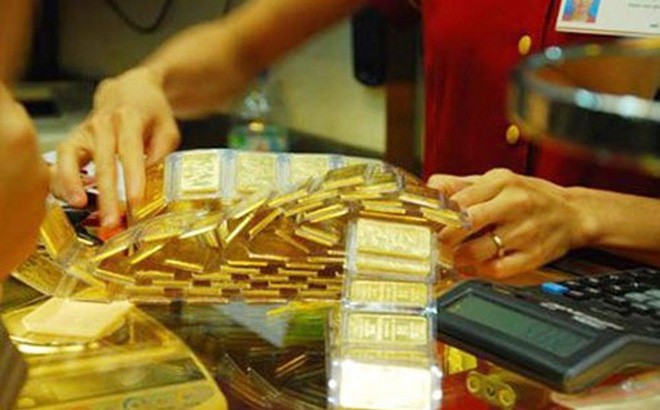 Buying and selling gold from 400 million VND or more must be reported to the State Bank.