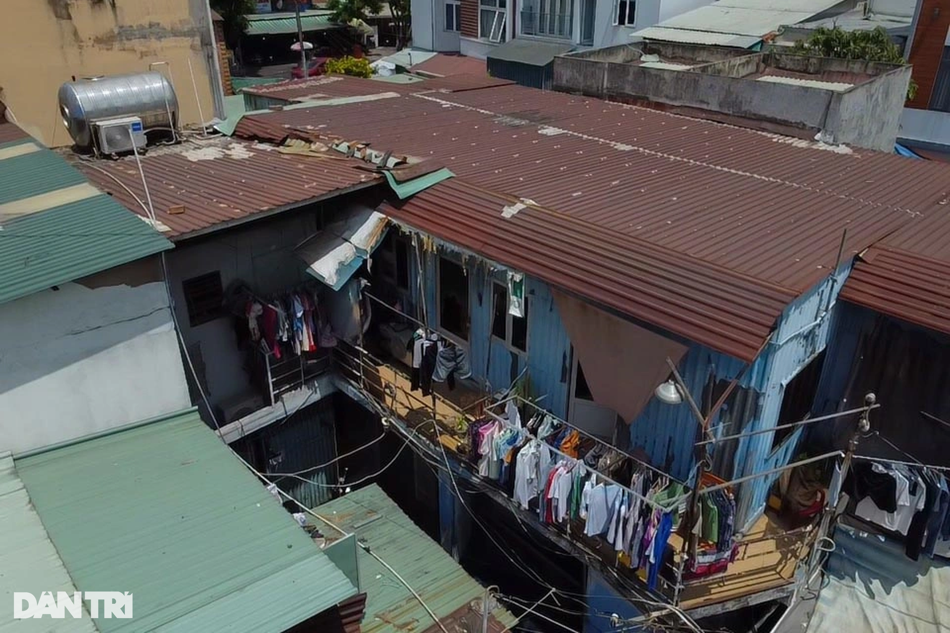 Images de maisons coûtant un demi-milliard de VND/m2 ou vendues aux enchères à plusieurs reprises sans succès photo 6