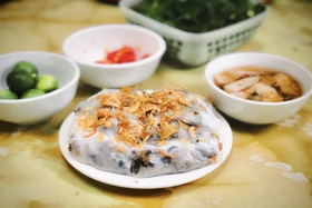 Banh cuon y estofado de carne entre los 100 mejores desayunos del mundo