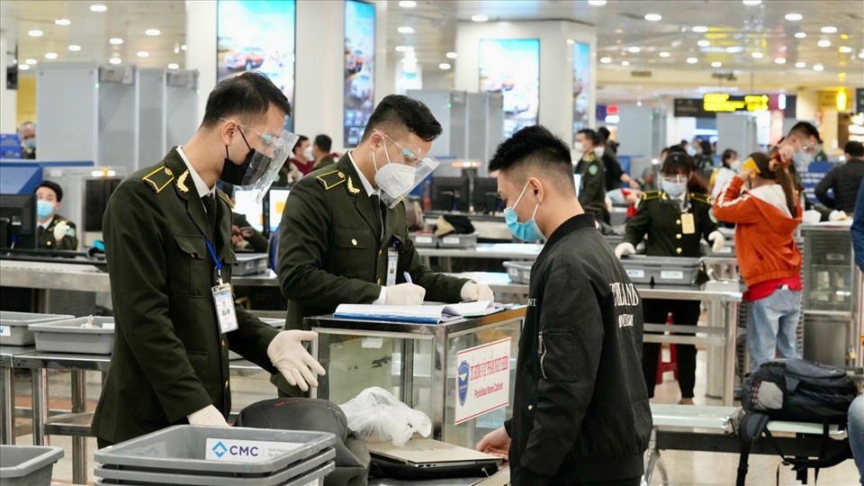 Garantizar la seguridad de la aviación en los aeropuertos.  