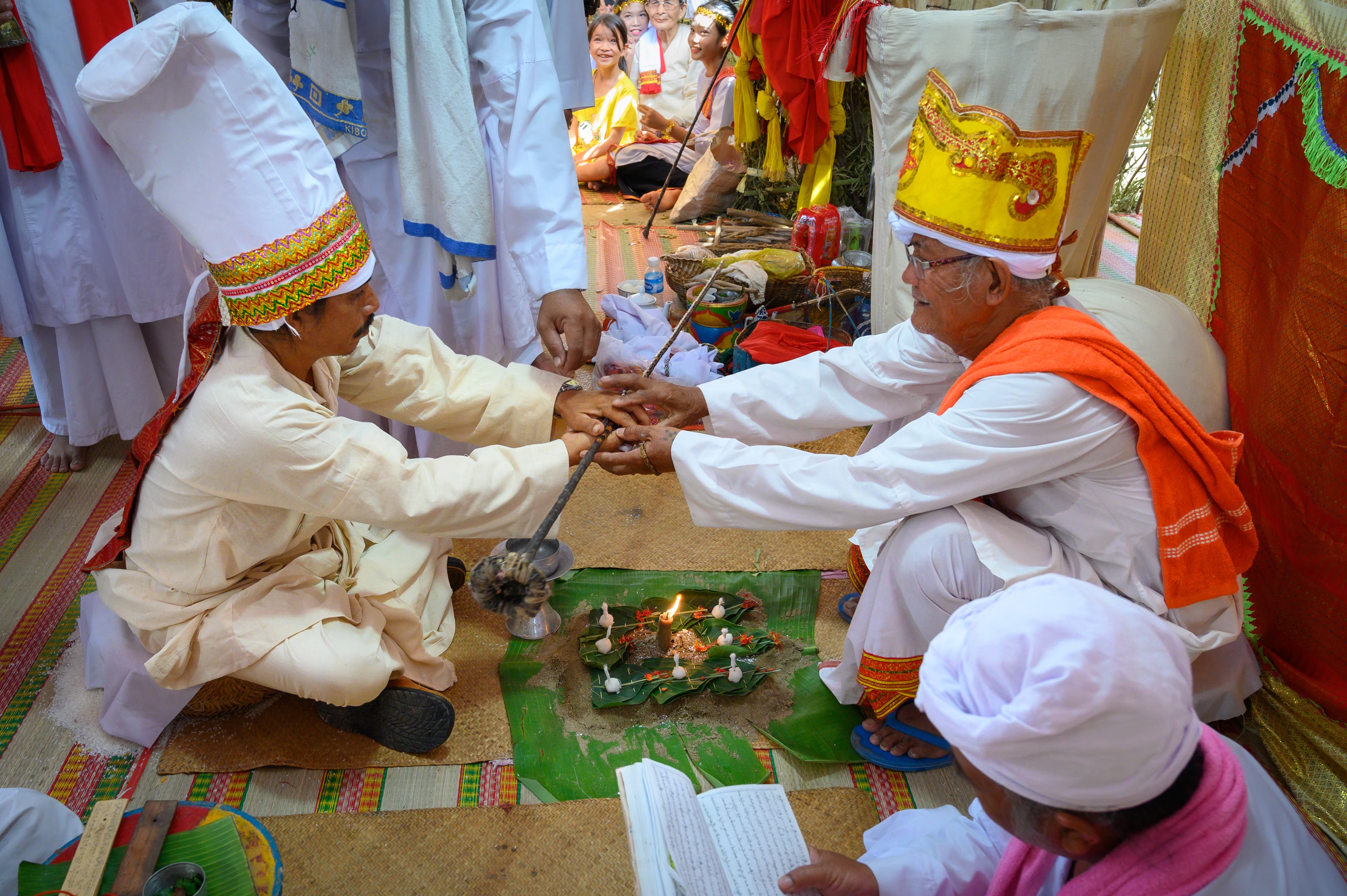 ពិធី​បុណ្យ​ភ្ជុំបិណ្ឌ (​ថ្វាយ​ព្រះ​ចៅ​អធិការ​រង​)