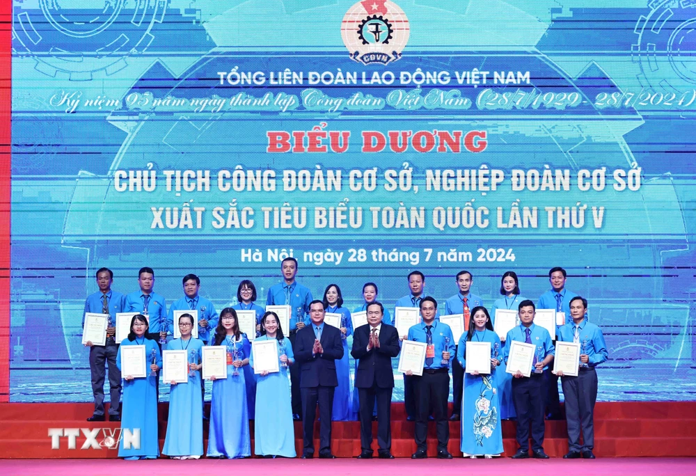 TTXVN_2807ChutichQuochoi11.jpg