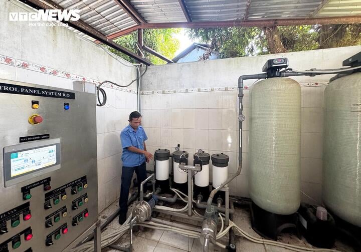 Brackwasser-Filtersystem für sauberes Wasser. (Foto: Hoang Tho)