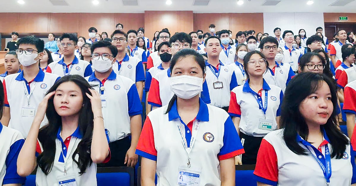 Más de 300 estudiantes extranjeros estudian en la Universidad de Medicina y Farmacia de Can Tho