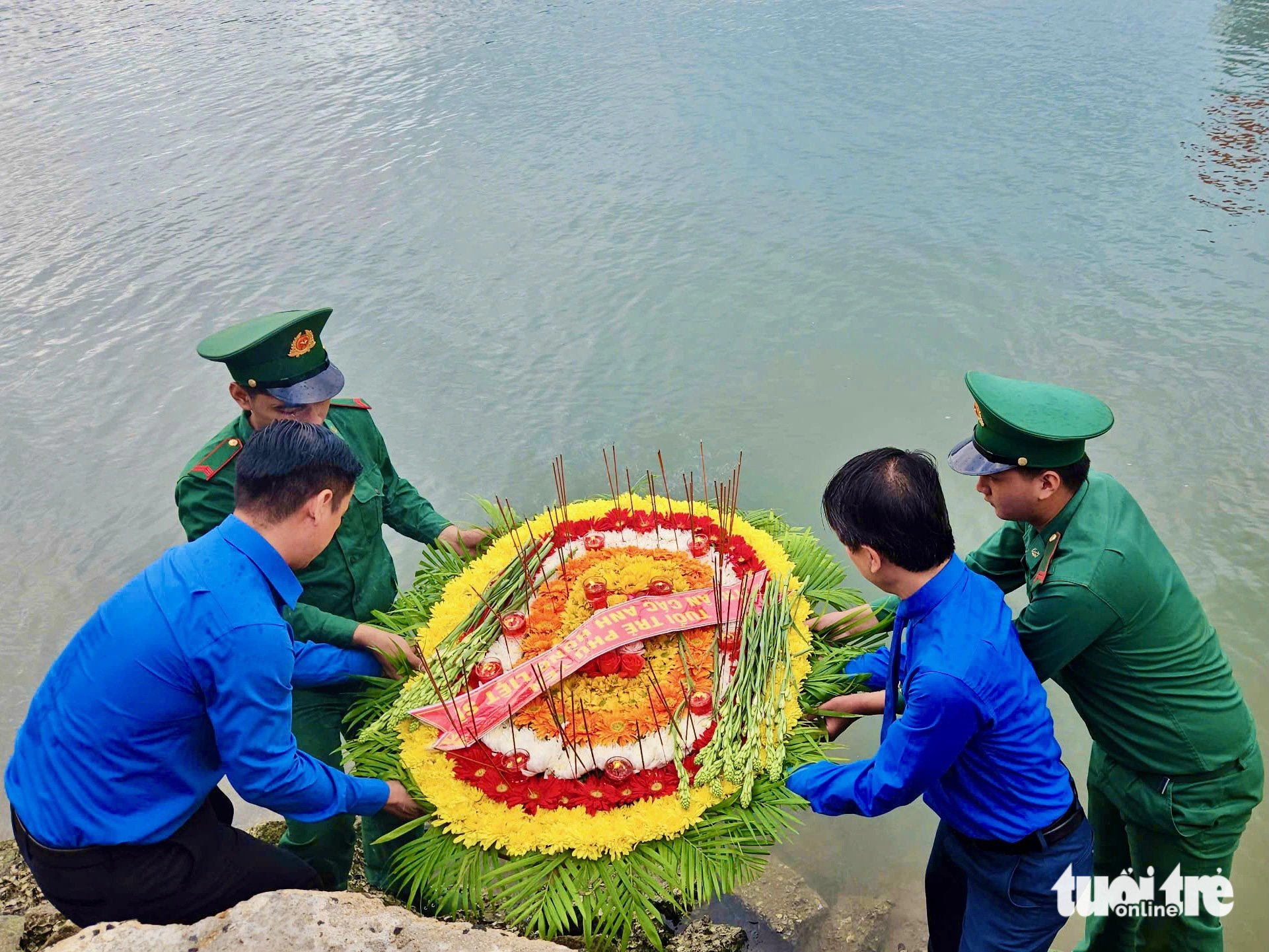 Khi bạn trẻ tìm hiểu về Đường Hồ Chí Minh trên biển - Ảnh 5.