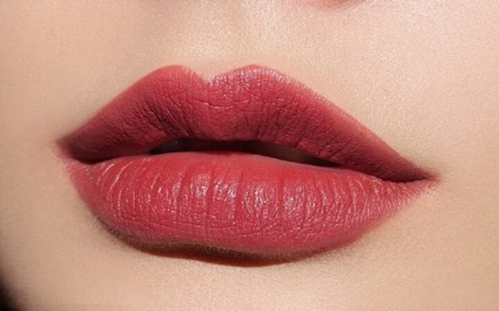 Beautiful lips are when they are in harmony and balance with the lines on the face.