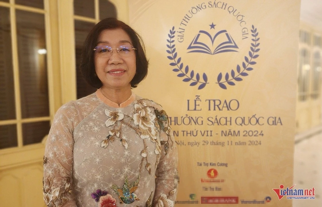 General Vinh's wife tells behind-the-scenes story of writing 'The Teacher', winning 2 National Book Awards