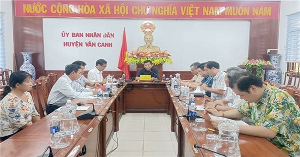 Vân Canh (Bình Định): Nỗ lực để có kết quả điều tra, thu thập thông tin về thực trạng kinh tế - xã hội của 53 DTTS chính xác nhất