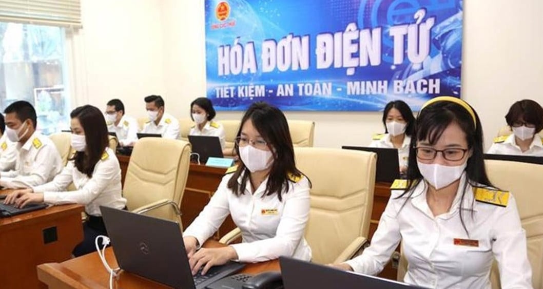 Ngành thuế đẩy mạnh triển khai ứng dụng hóa đơn điện tử