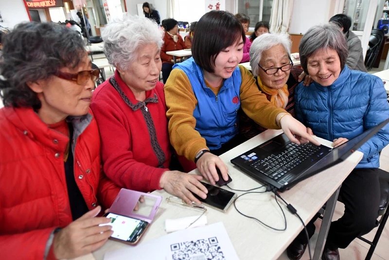 Time Bank - Hope for the Elderly