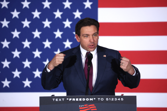 Florida Governor Ron DeSantis speaks in Des Moines, Iowa on January 15. Photo: AFP