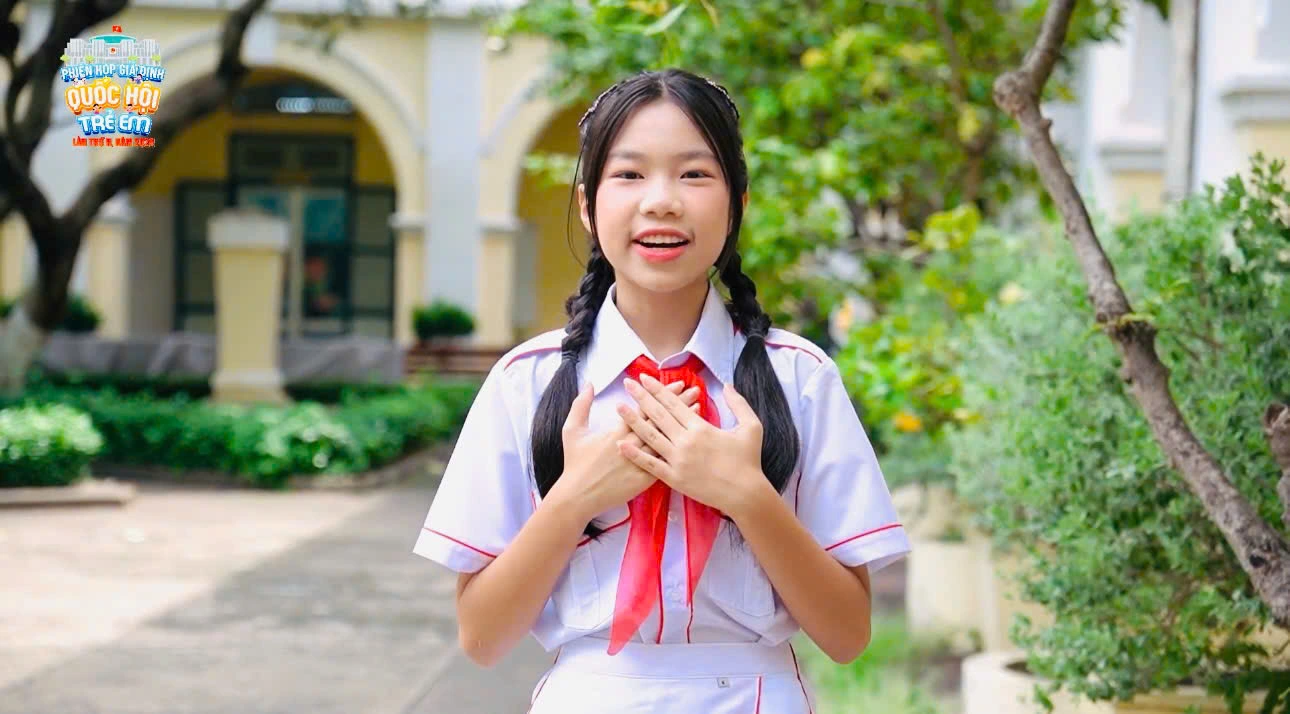 Talented female student is a delegate of the 'Children's Parliament'