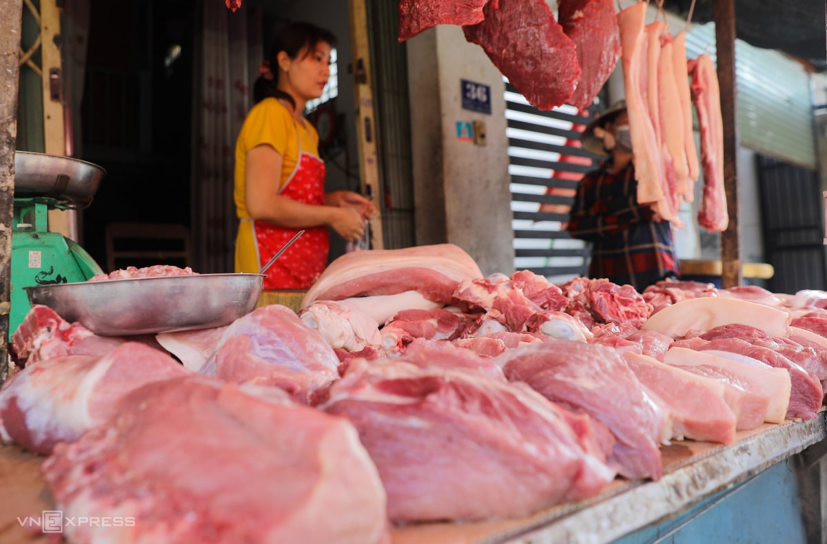 El aumento de los precios de los cerdos hace subir los precios de las acciones de ganado