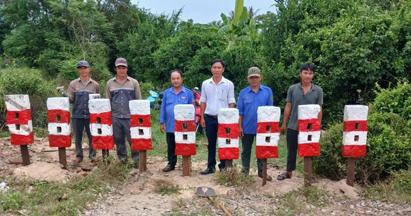 លុបបំបាត់ផ្លូវបើកដោយខ្លួនឯងជាច្រើនឆ្លងកាត់ផ្លូវរថភ្លើងក្នុងខេត្ត Quang Ngai