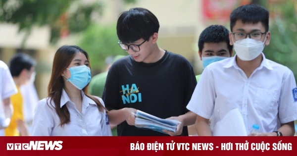 Gần 1.600 thí sinh thi chuyên Nhân văn làm bài về tác phẩm 'Ngôi sao xa xôi'