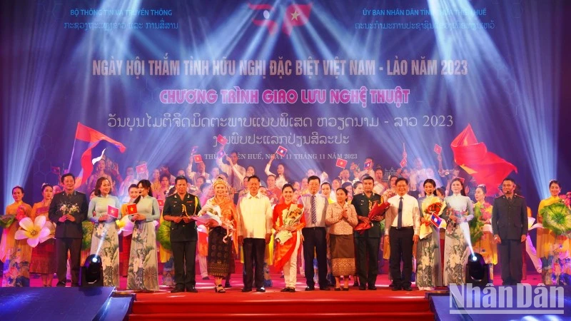 [Foto] Impresionante programa de intercambio artístico entre Vietnam y Laos, foto 7